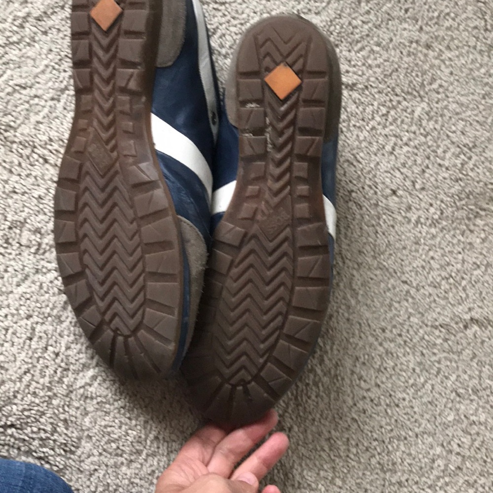 Shoes - Picture 2 of 3